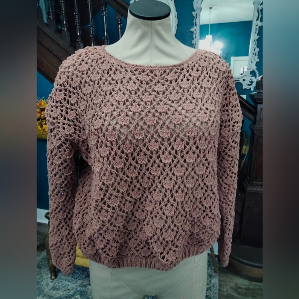 NWOT Jessica Simpson crop sweater. M
